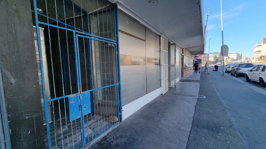 To Let Commercial Property for Rent in Woodstock Western Cape